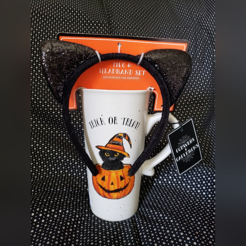 Cobwebs And Cauldrons Halloween Black Cat Travel Mug With Lid And Cat Ears NWT